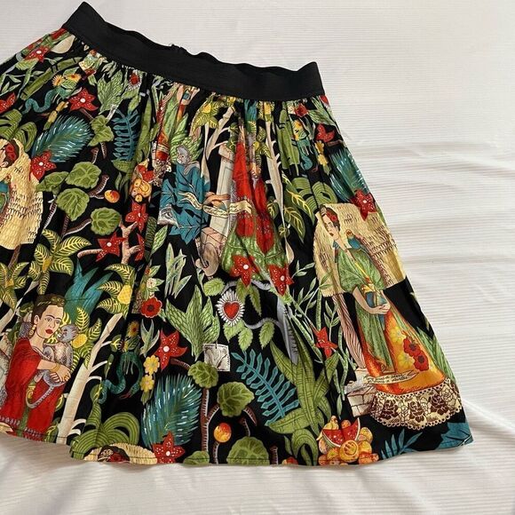 HEMET Frida Kahlo Print Pleated Skirt Size Large - Picture 2 of 9